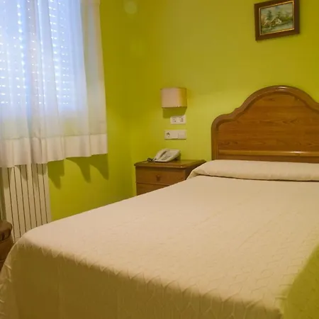 Hotell As Aceas Narón